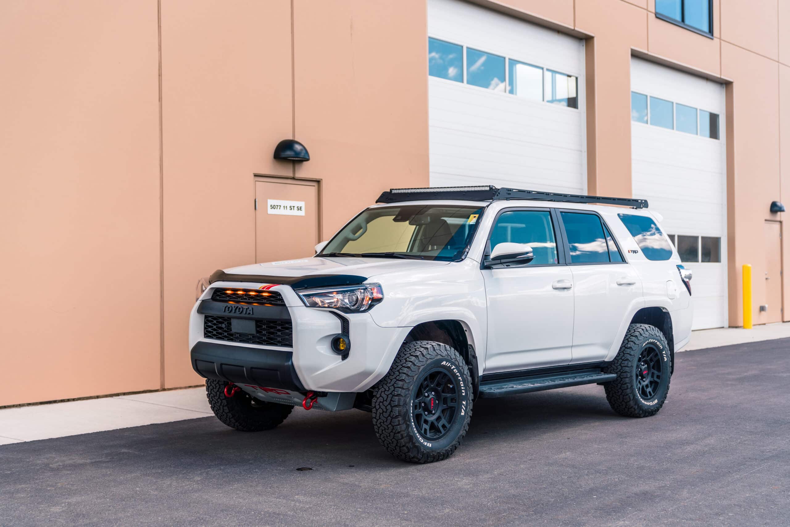 KR32 4RUNNER
