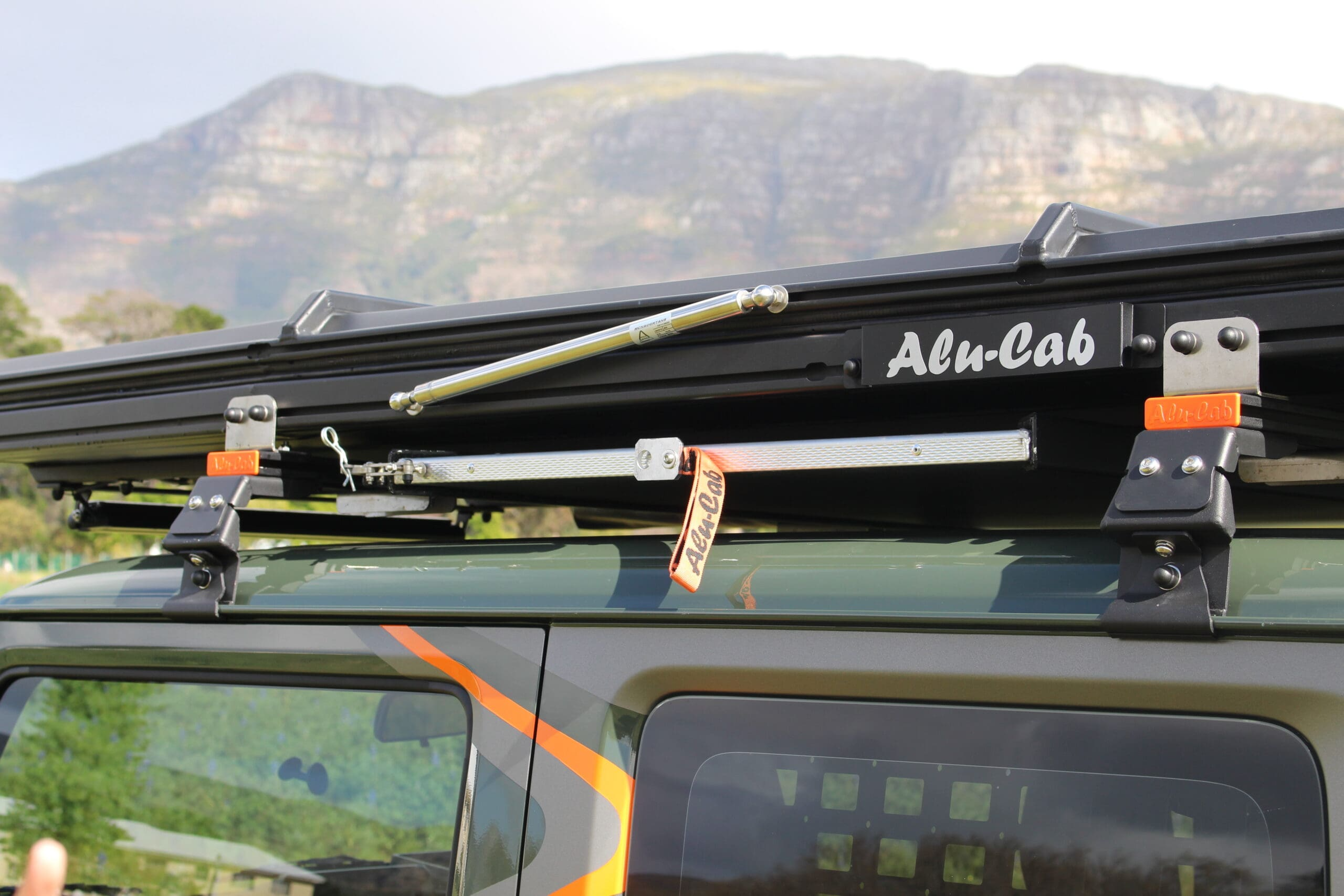 Alu-Cab Gutter Feet
