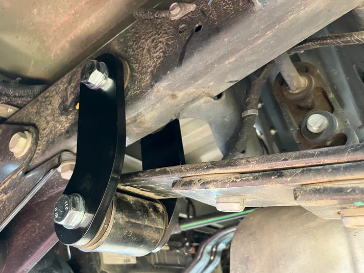 Archive Garage 2015-2024 Chevrolet Colorado/GMC Canyon Extended Shackles