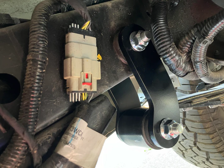 Archive Garage 2015-2024 Chevrolet Colorado/GMC Canyon Extended Shackles