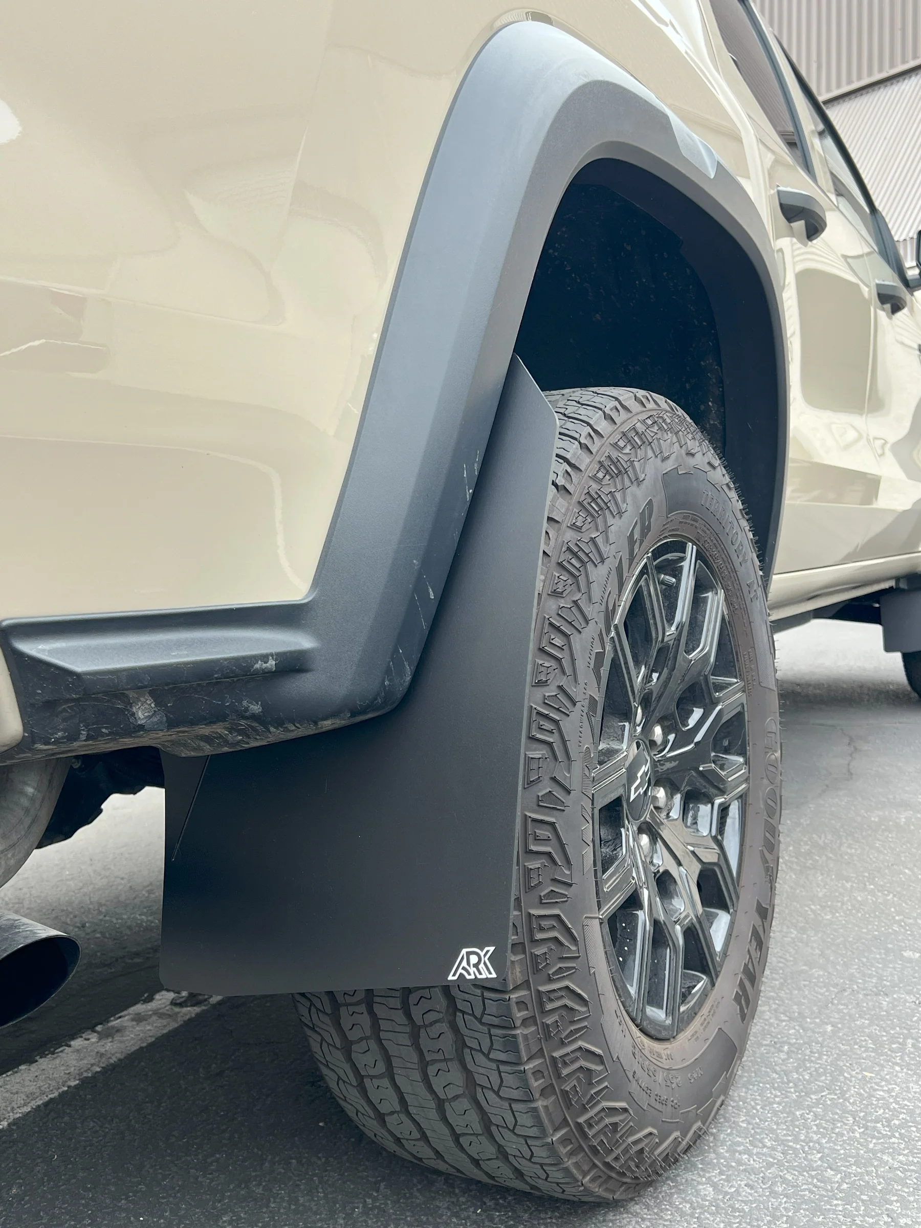 Ark 2023+ Chevrolet Colorado ZR2/Trailboss TriXPoly Mud Flaps