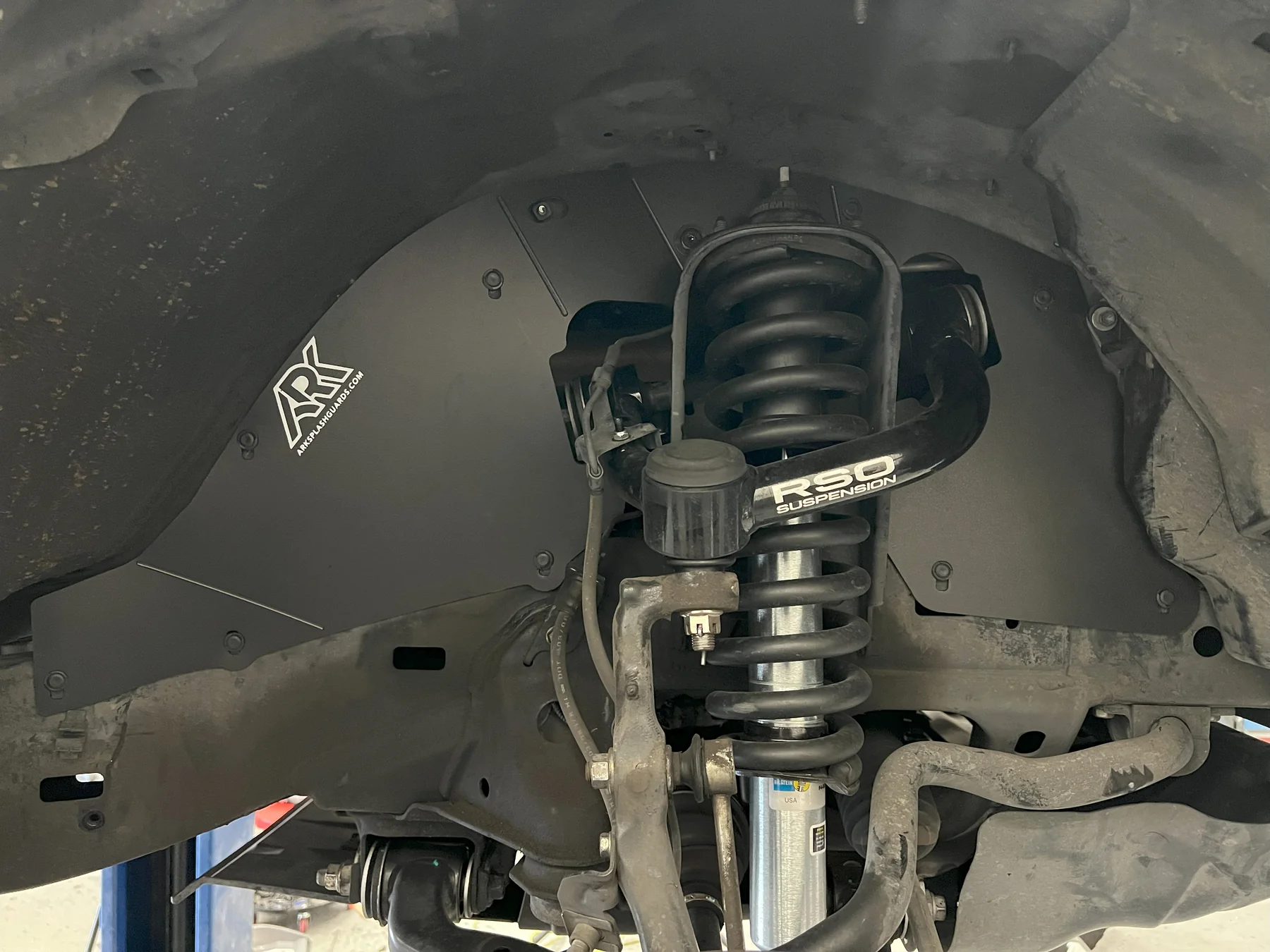 Ark 4th Gen 4Runner TriXpoly Splash Guards