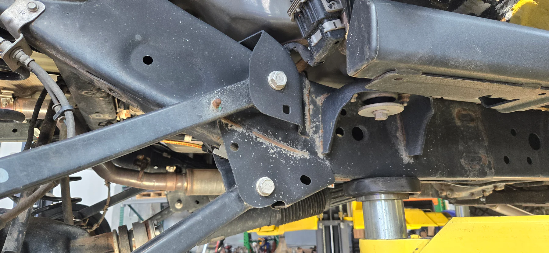 Artec Industries JL Replacement HD Rear LCA Frame Bracket