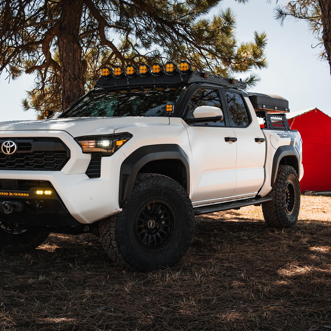 CBI 2024+ Toyota Tacoma Overland Bolt On Rock Sliders