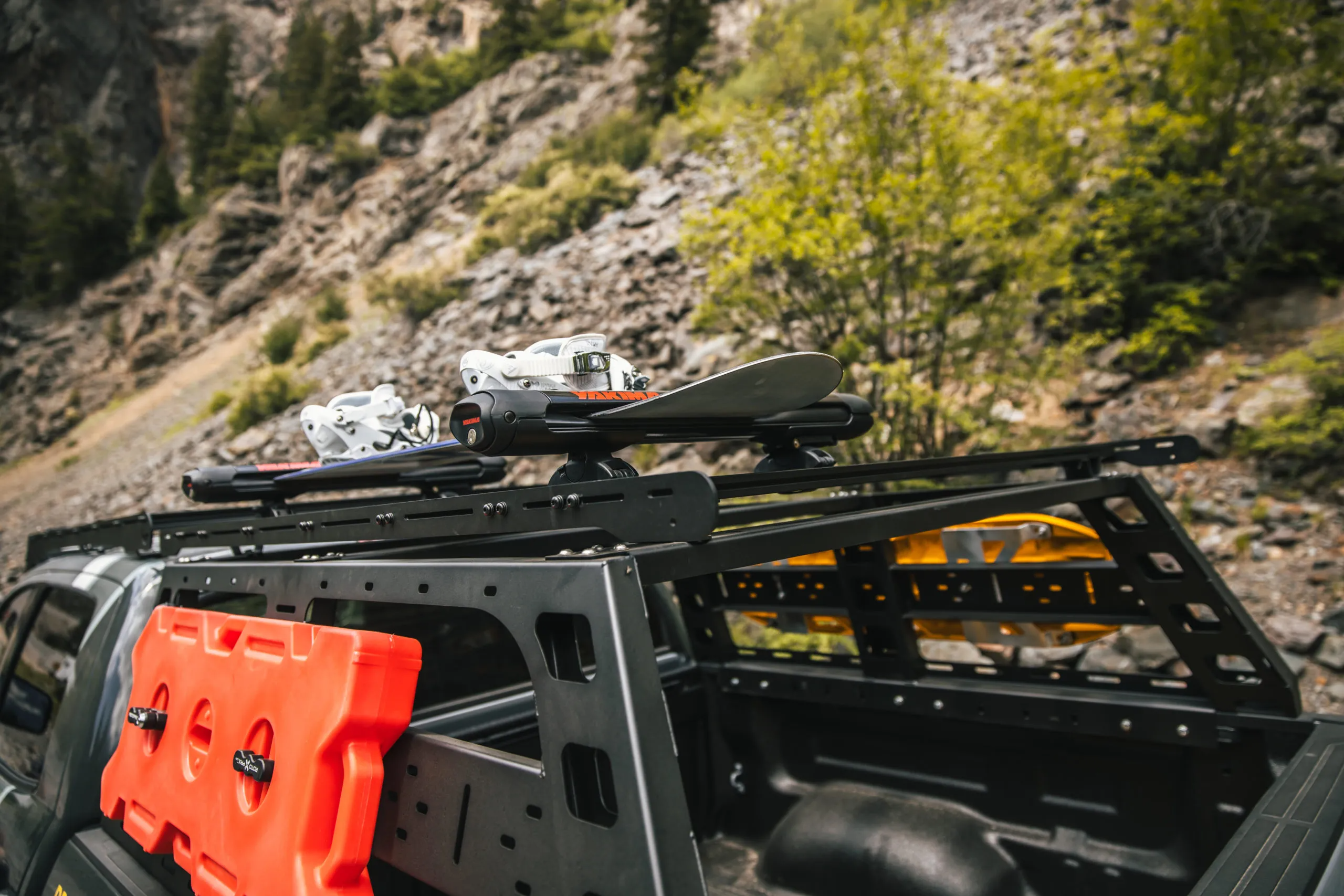 CBI Cab Height Bed Rack 2007-2026 Toyota Tundra – KRAVE Automotive