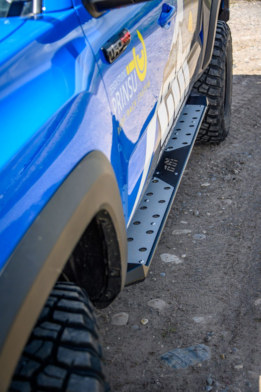 CBI Side Steps - 2016-2023 Toyota Tacoma