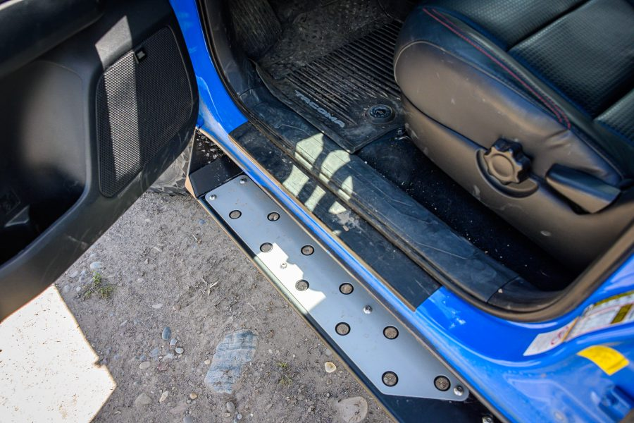 CBI Side Steps - 2016-2023 Toyota Tacoma