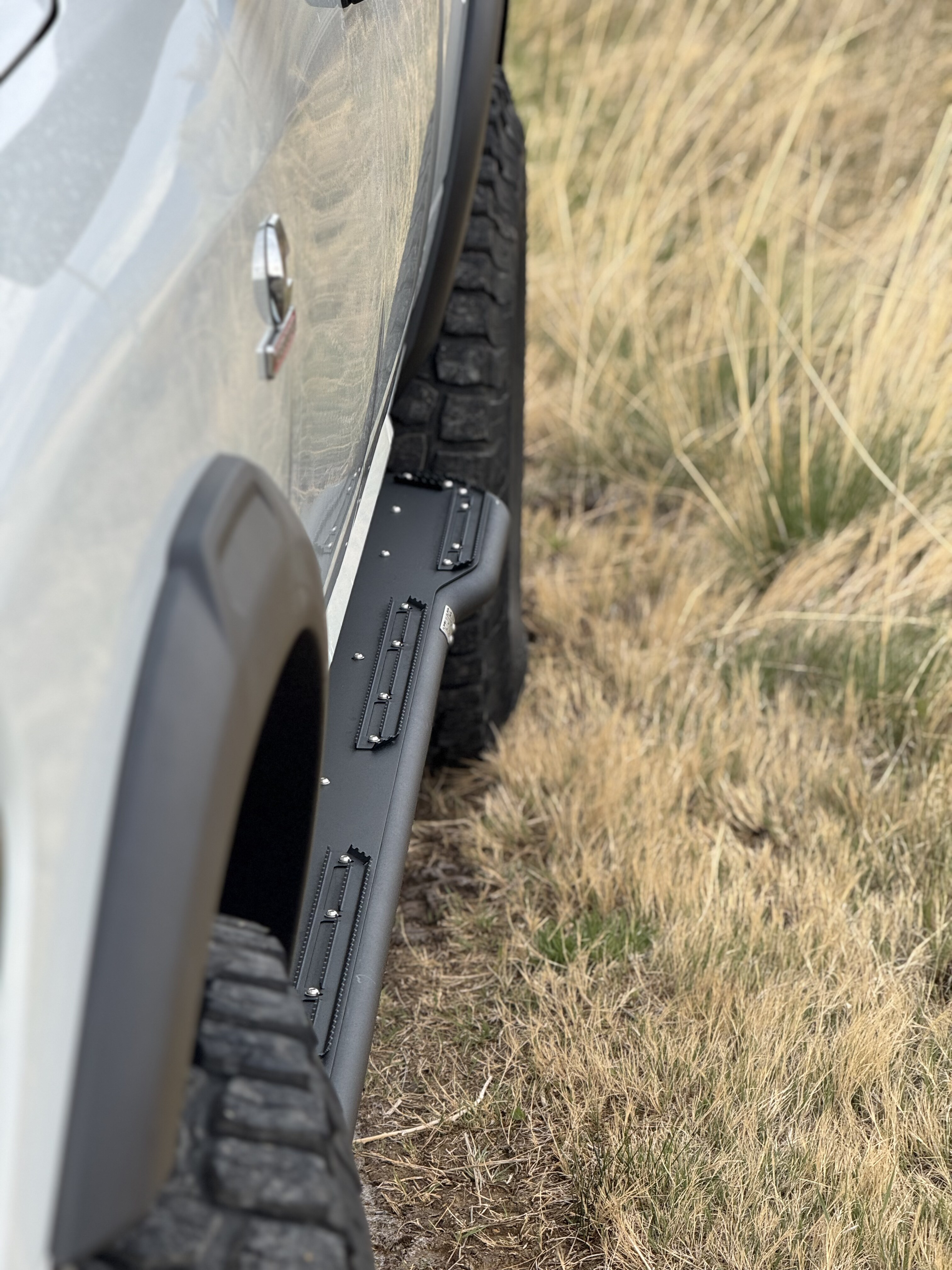 Dethloff Mfg XHD Rock Sliders 2014+ Ram 2500/3500