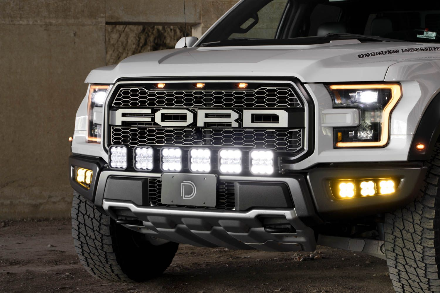 Diode Dynamics SS5 Grille CrossLink Lightbar Kit for 2017-2020 Ford Raptor
