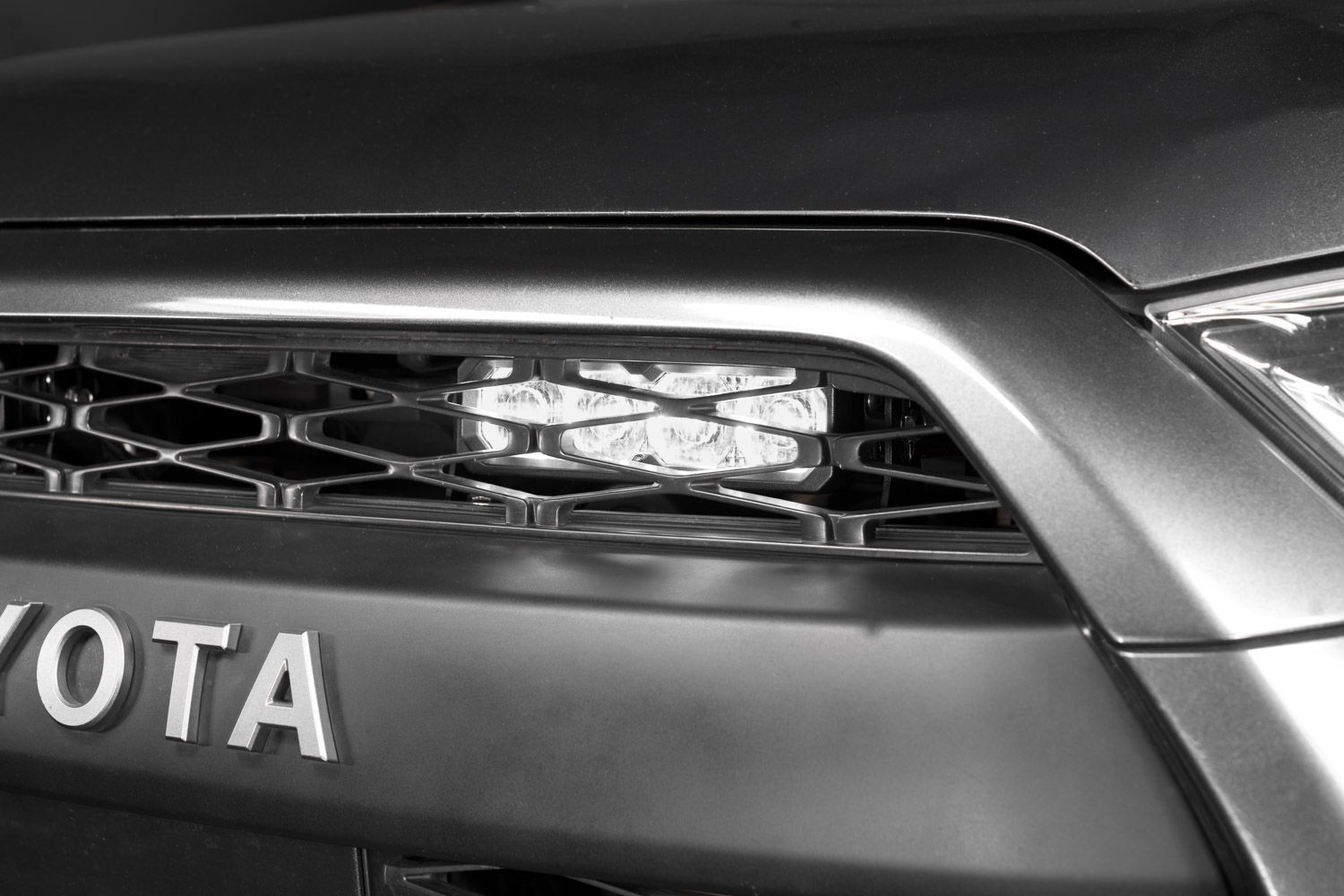 Diode Dynamics Stage Series SAE/DOT LED Lightbar Kit for 2014-2024 Toyota 4Runner