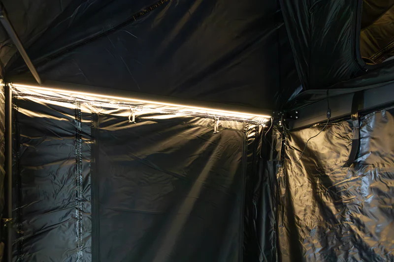 Freespirit Recreation Double Shower/Privacy Room