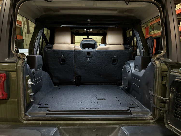 Goose Gear Jeep Wrangler JLU 4 Door 2018-2026 Rear Plate System