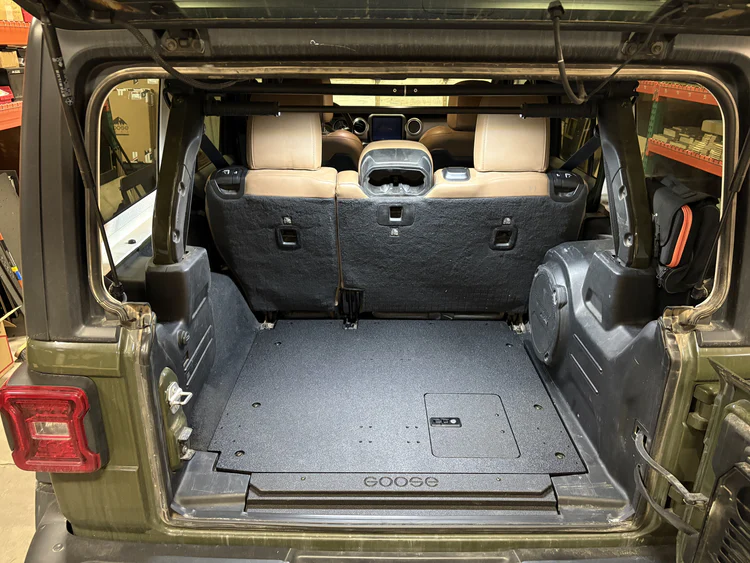 Goose Gear Jeep Wrangler JLU 4 Door 2018-2026 Rear Plate System