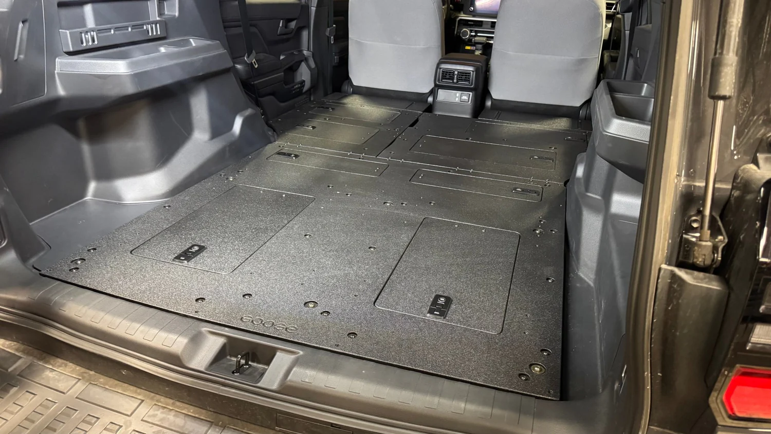 Goose Gear Toyota 4Runner 2025-2026 Seat Delete Plate System