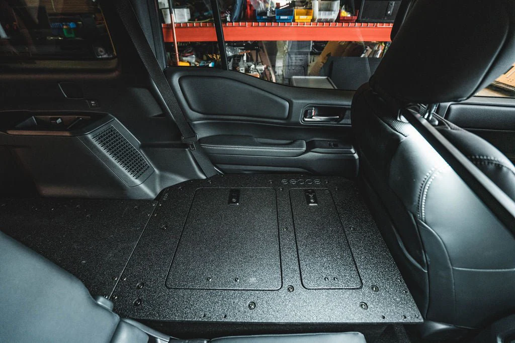 Goose Gear Toyota Land Cruiser 2024-2026 Seat Delete Plate System