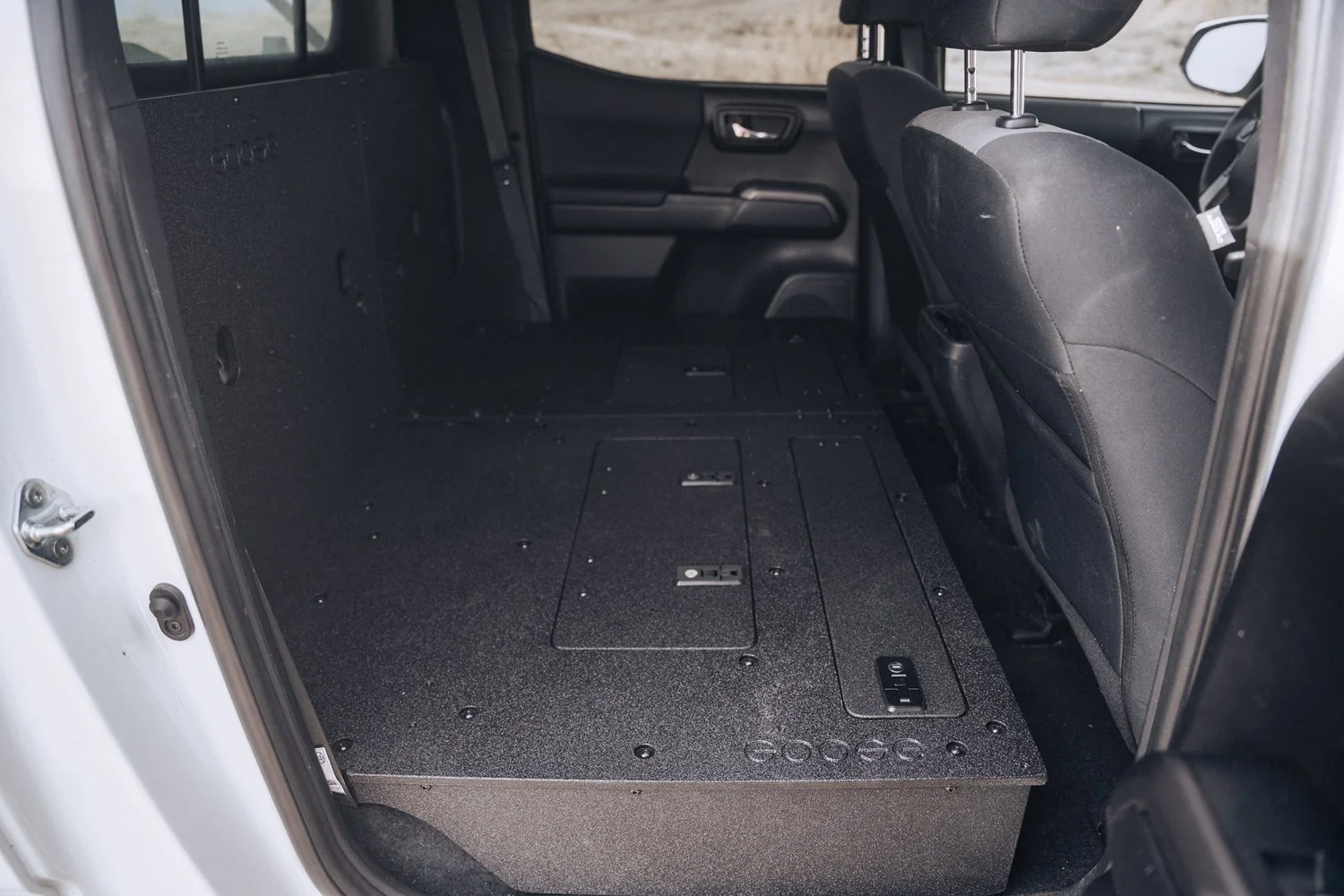 Goose Gear Toyota Tacoma 2005-2023 Second Row Seat Delete Plate System