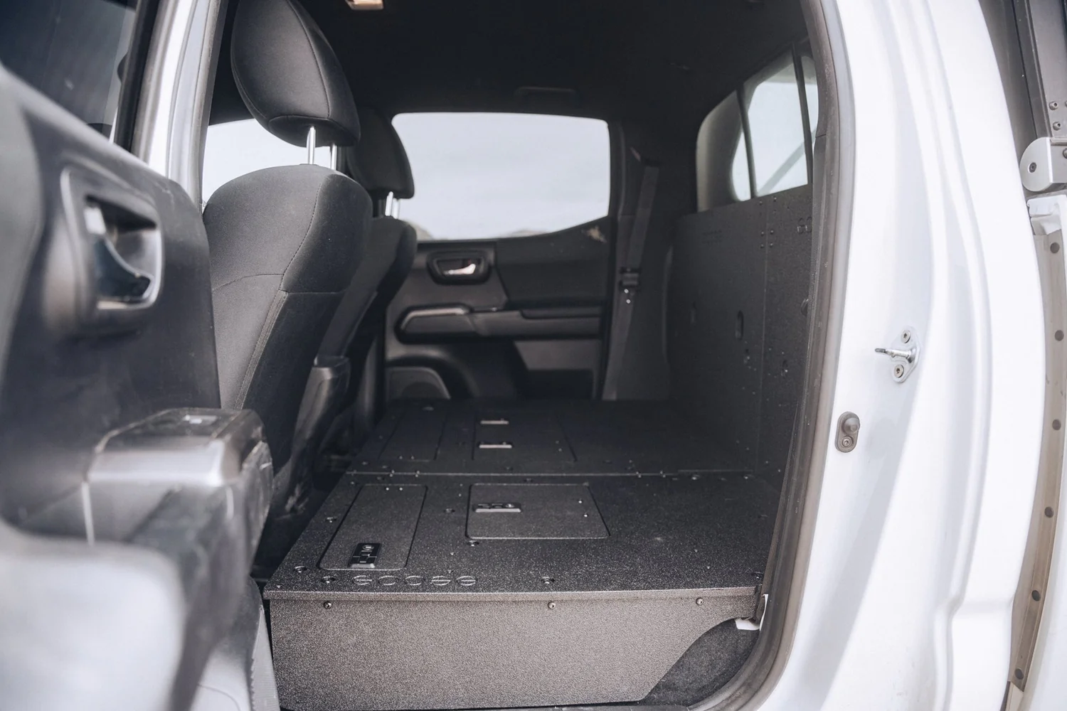 Goose Gear Toyota Tacoma 2005-2023 Second Row Seat Delete Plate System