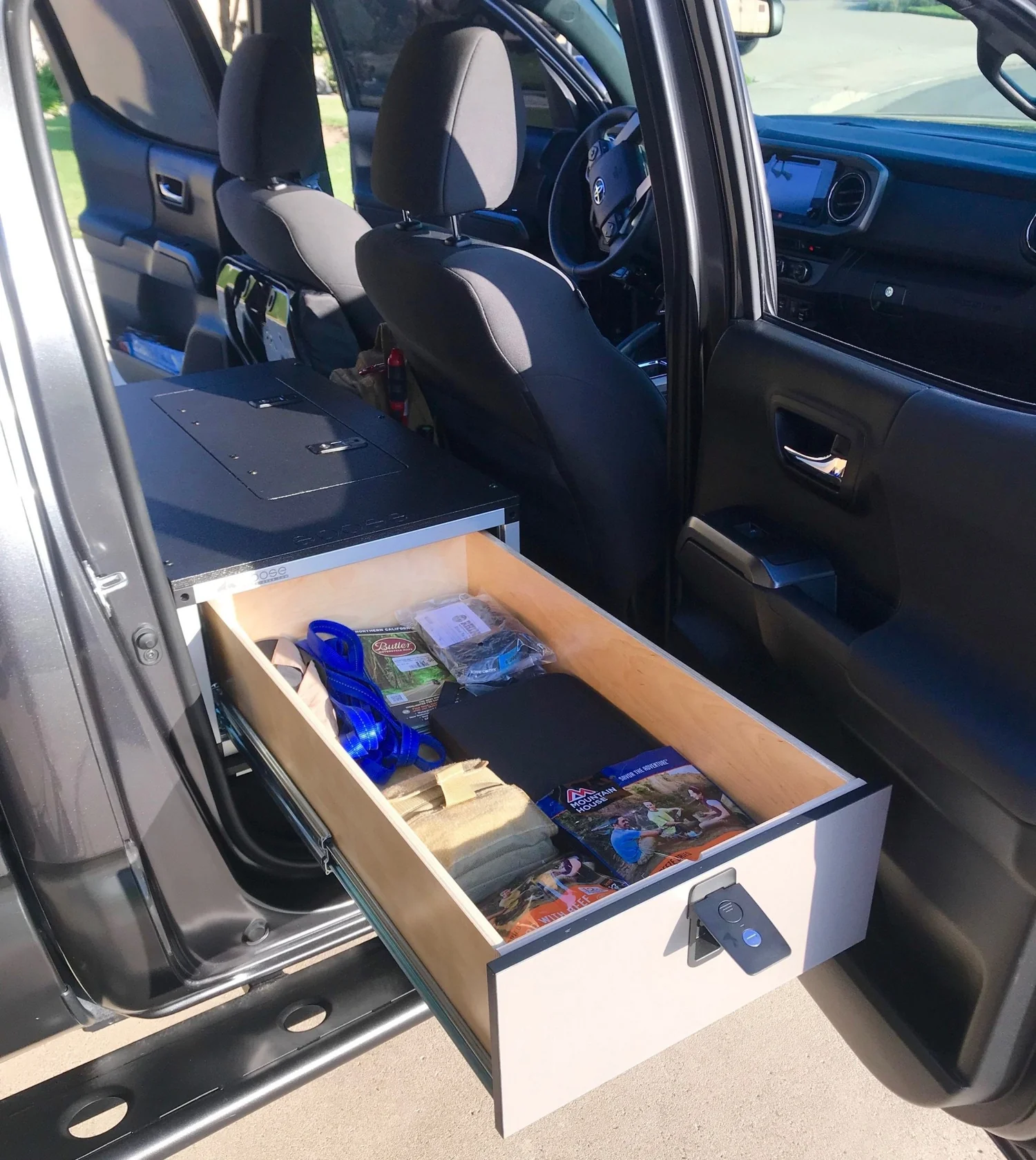 Goose Gear Toyota Tacoma 2005-2023 Second Row Single Drawer Module 60% Passenger Side