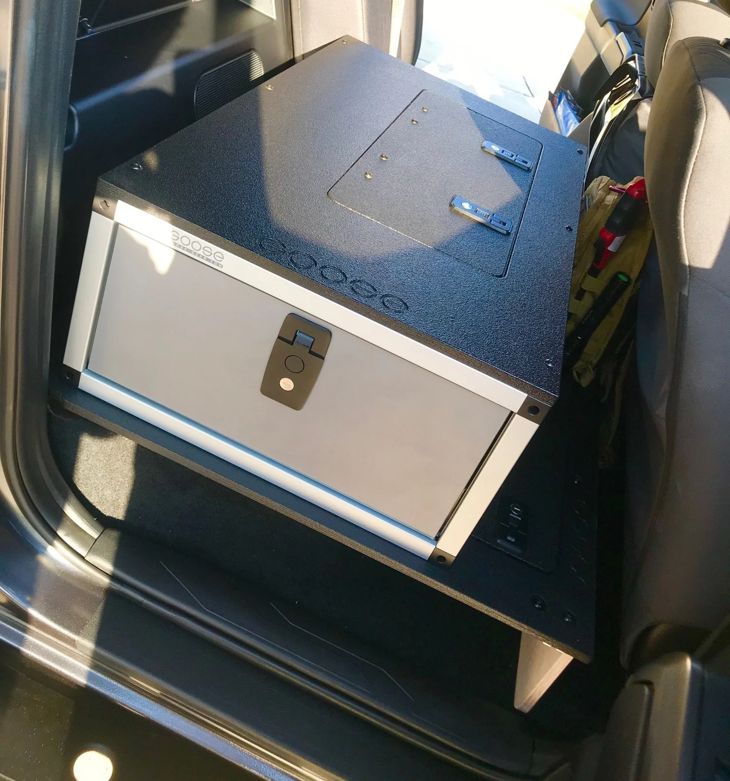 Goose Gear Toyota Tacoma 2005-2023 Second Row Single Drawer Module 60% Passenger Side