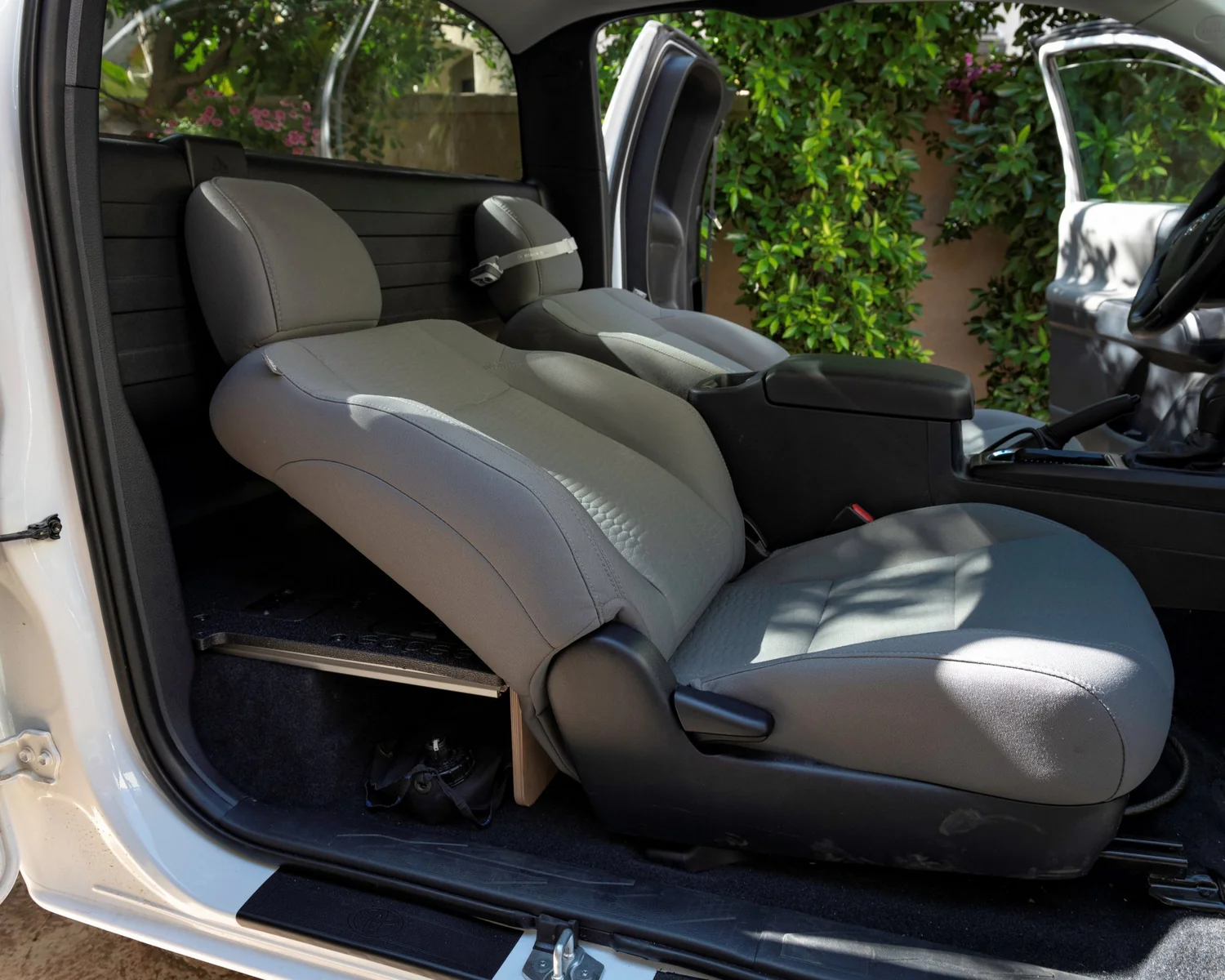 Goose Gear Toyota Tacoma Access Cab 2016-2023 Second Row Seat Delete Plate System