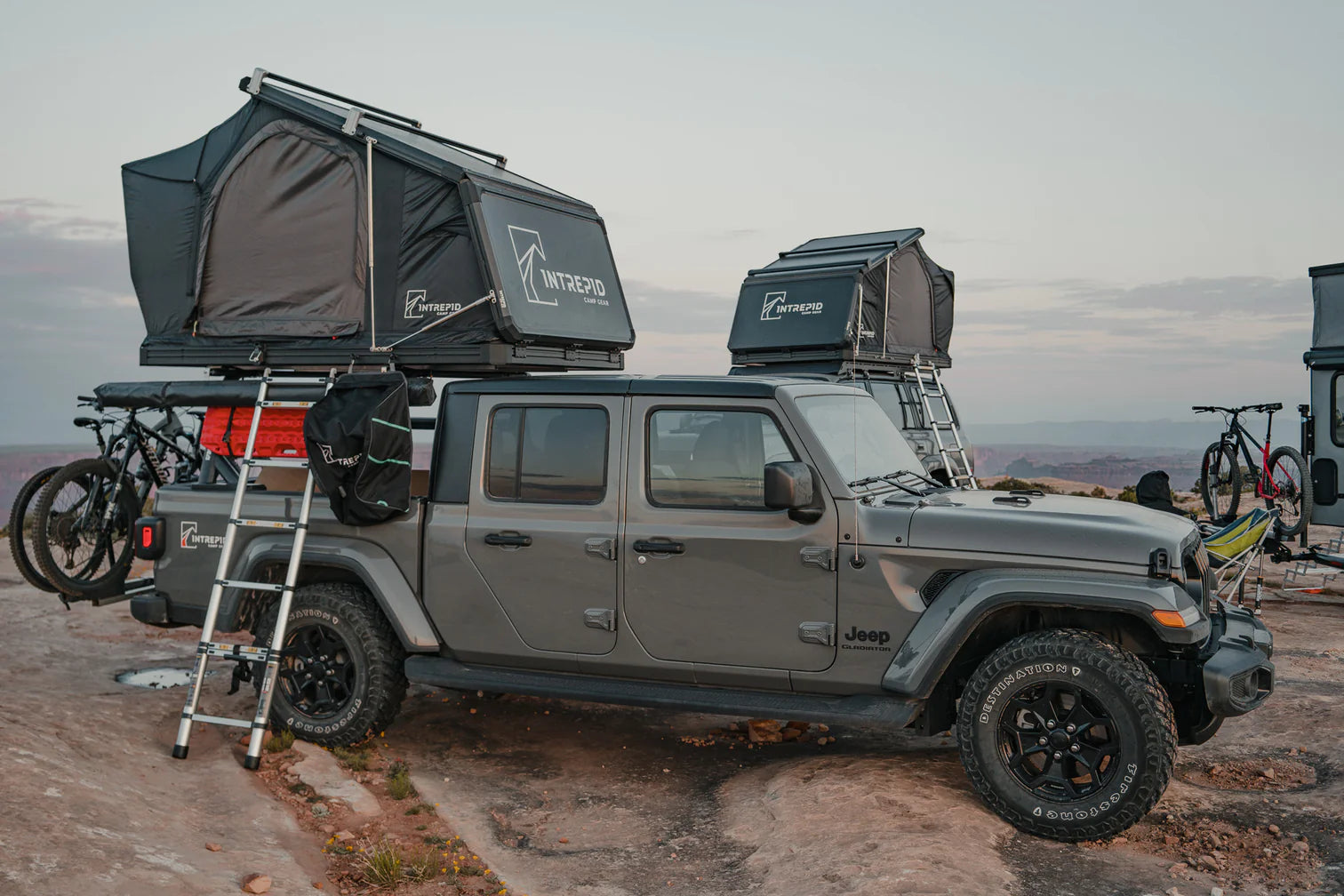 intrepid tent Intrepid Camp Gear GEO 2.5 Rooftop Tent – KRAVE Automotive