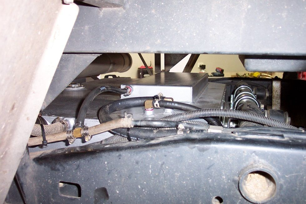 Long Range America Toyota Land Cruiser 75/79 Series, Late Cab/Chassis (1991-2016) - 40 Gallon Replacement