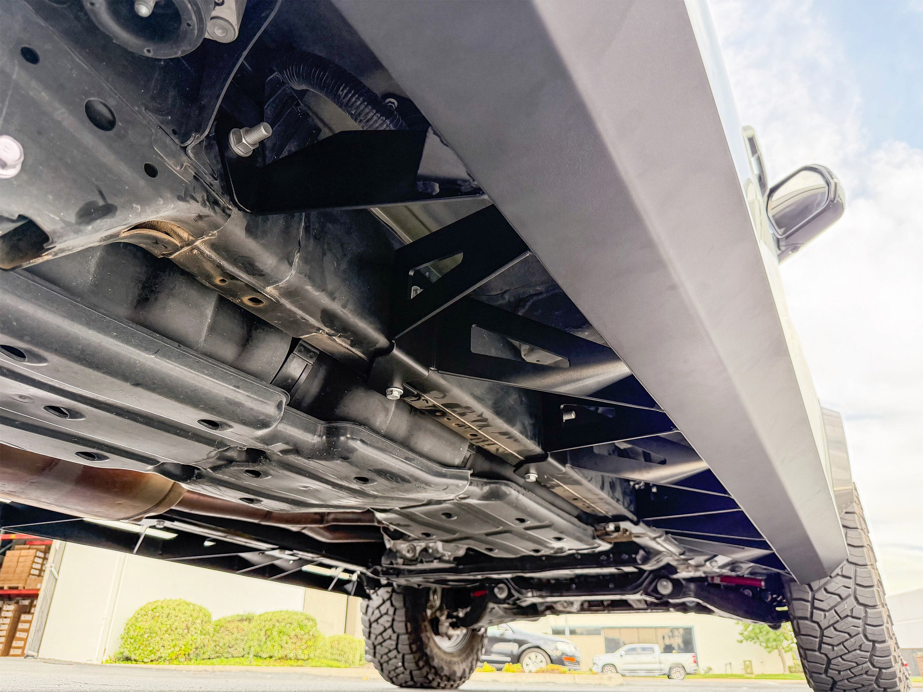 NYTOP 2022-2026 Toyota Tundra Rock Sliders