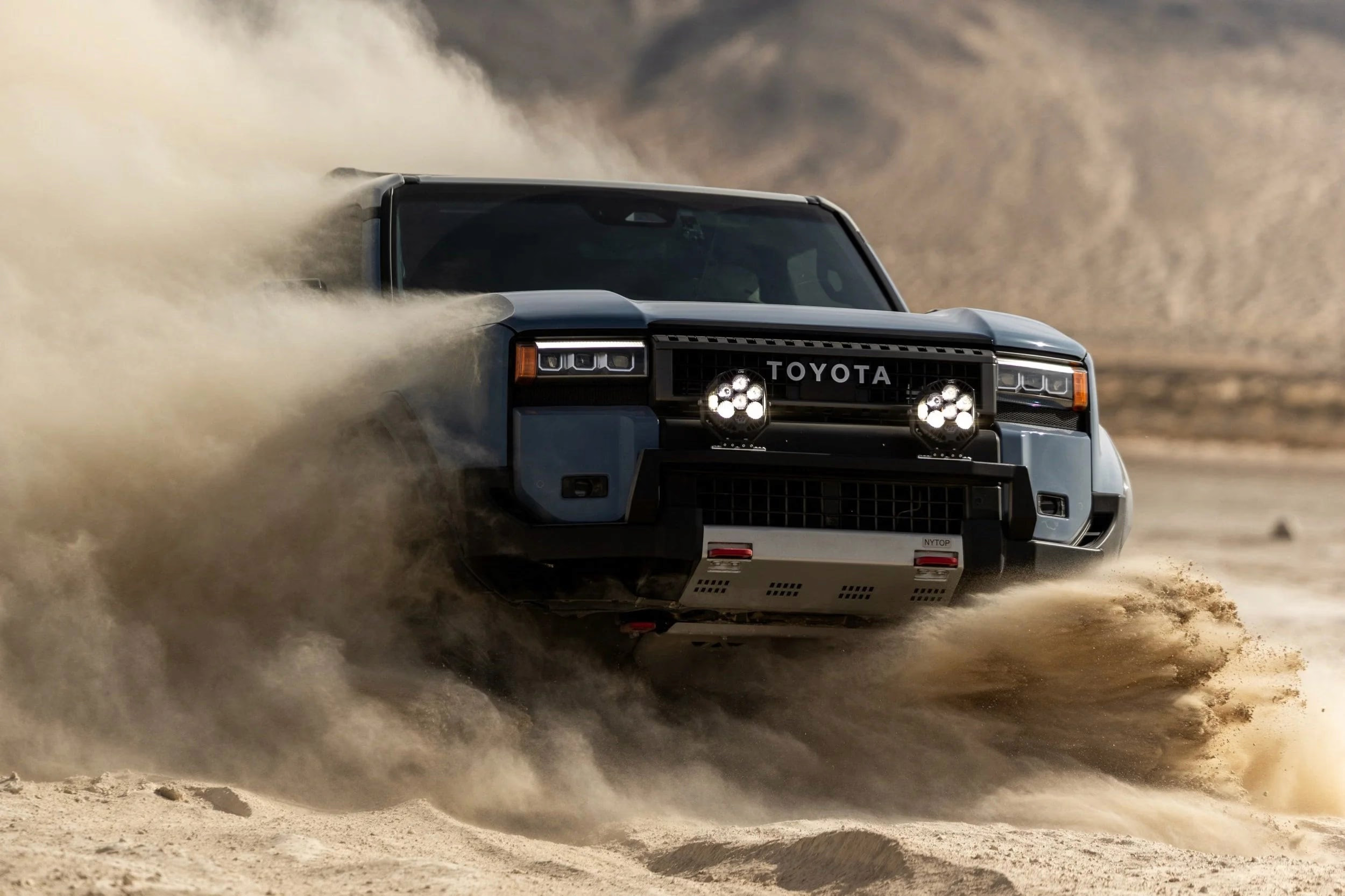 NYTOP 2024-2026 Toyota Land Cruiser Front Hybrid Bumper