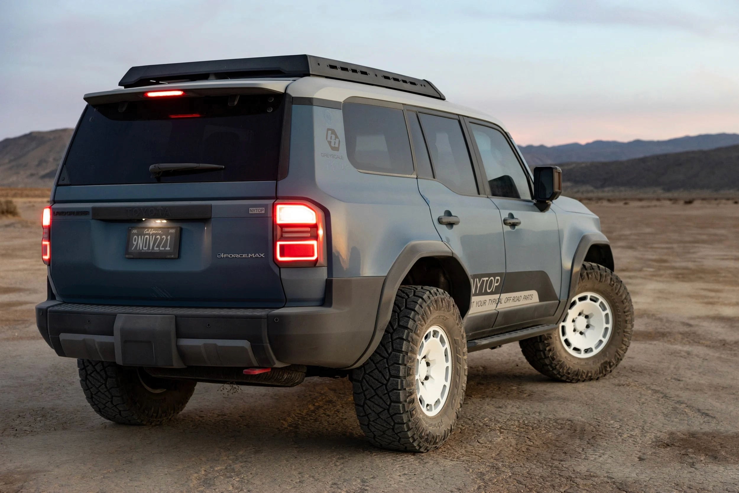 NYTOP 2024-2026 Toyota Land Cruiser/GX550 Rock Sliders