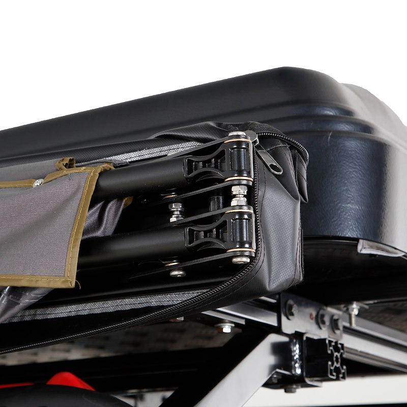 Overland Vehicle Systems HD Nomadic 180 LTE Awning