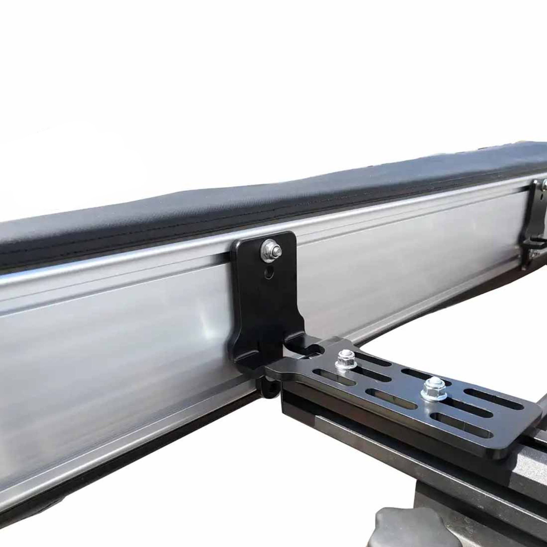 Overland Vehicle Systems HD Nomadic 270 LT Awning & Walls