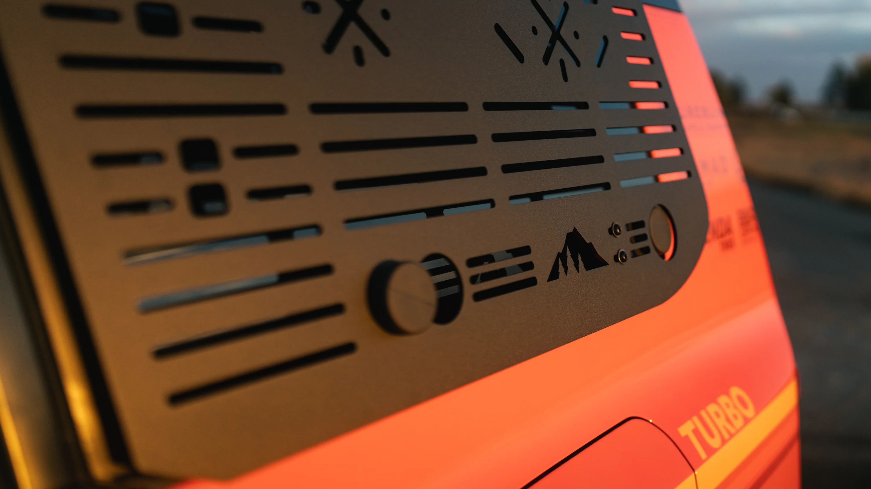 Sherpa LC250/GX550 Window Panel