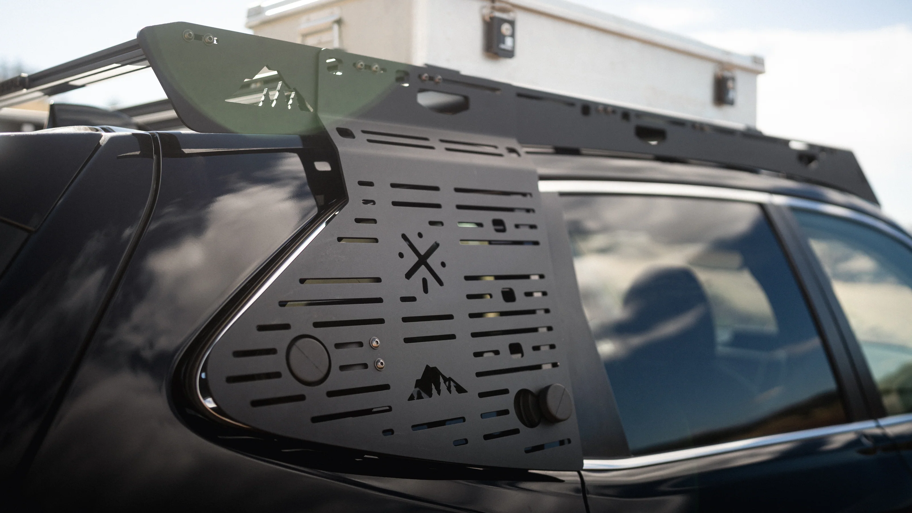 Sherpa Subaru Forester Window Panel