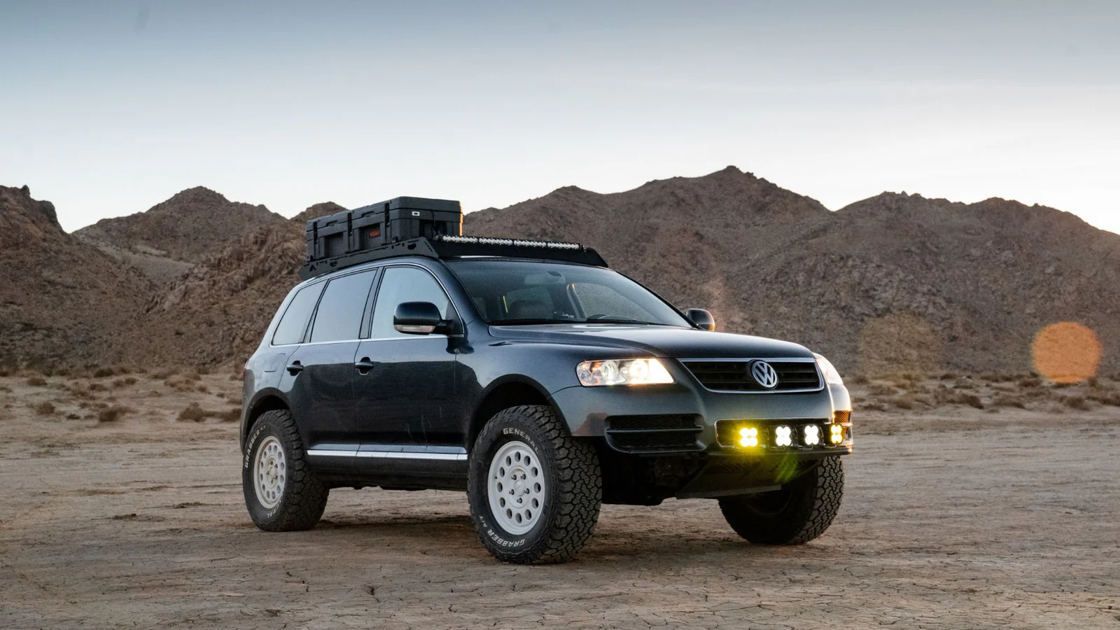 Sherpa The Rammstein 2003-2010 Porsche Cayenne/VW Touareg Roof Rack