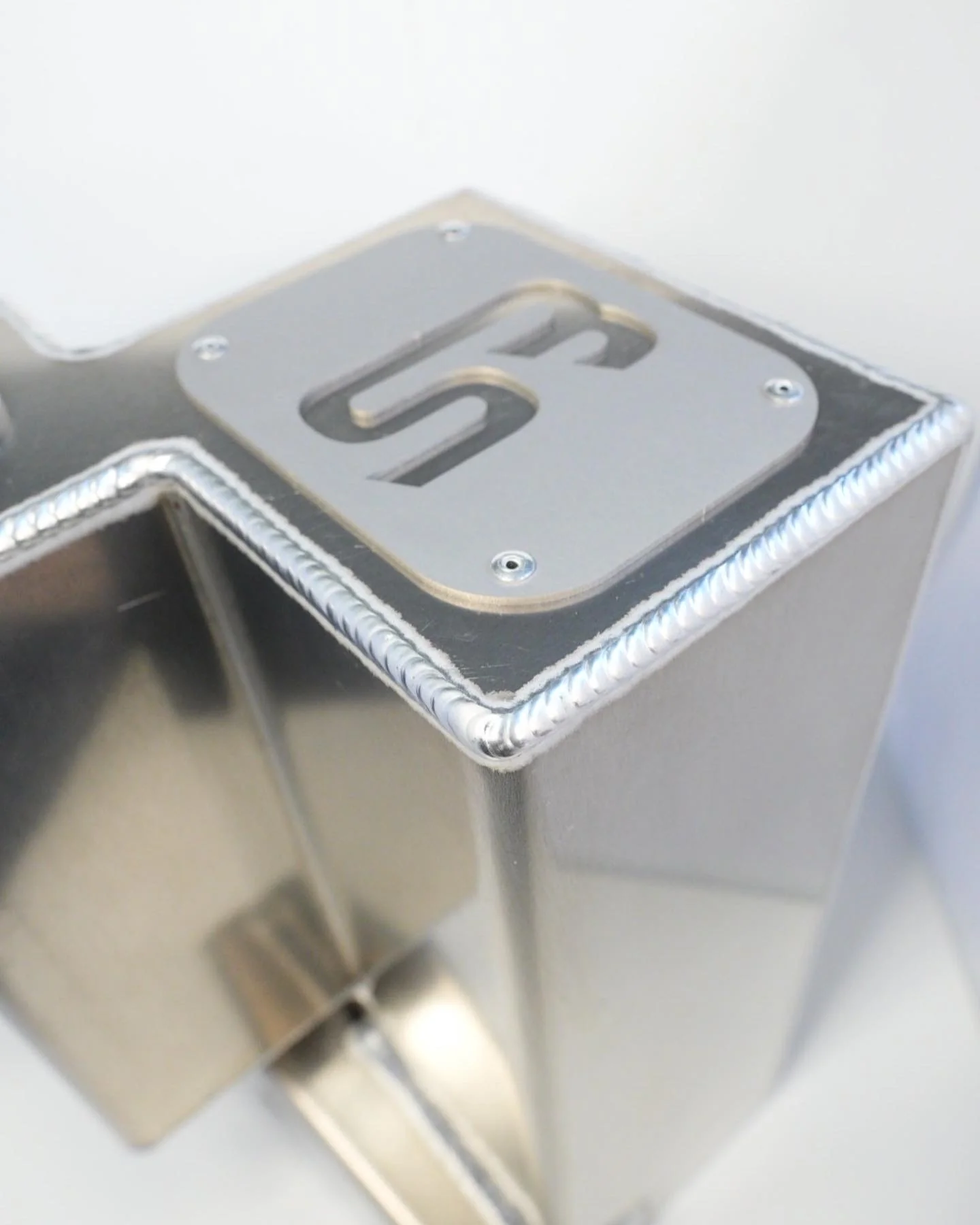 Snowbound Customs GX460 (14-23) Aluminum Washer Fluid Relocation Reservoir