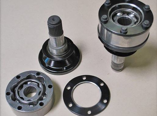 Solo Motorsports Toyota 4WD Custom Axle Package