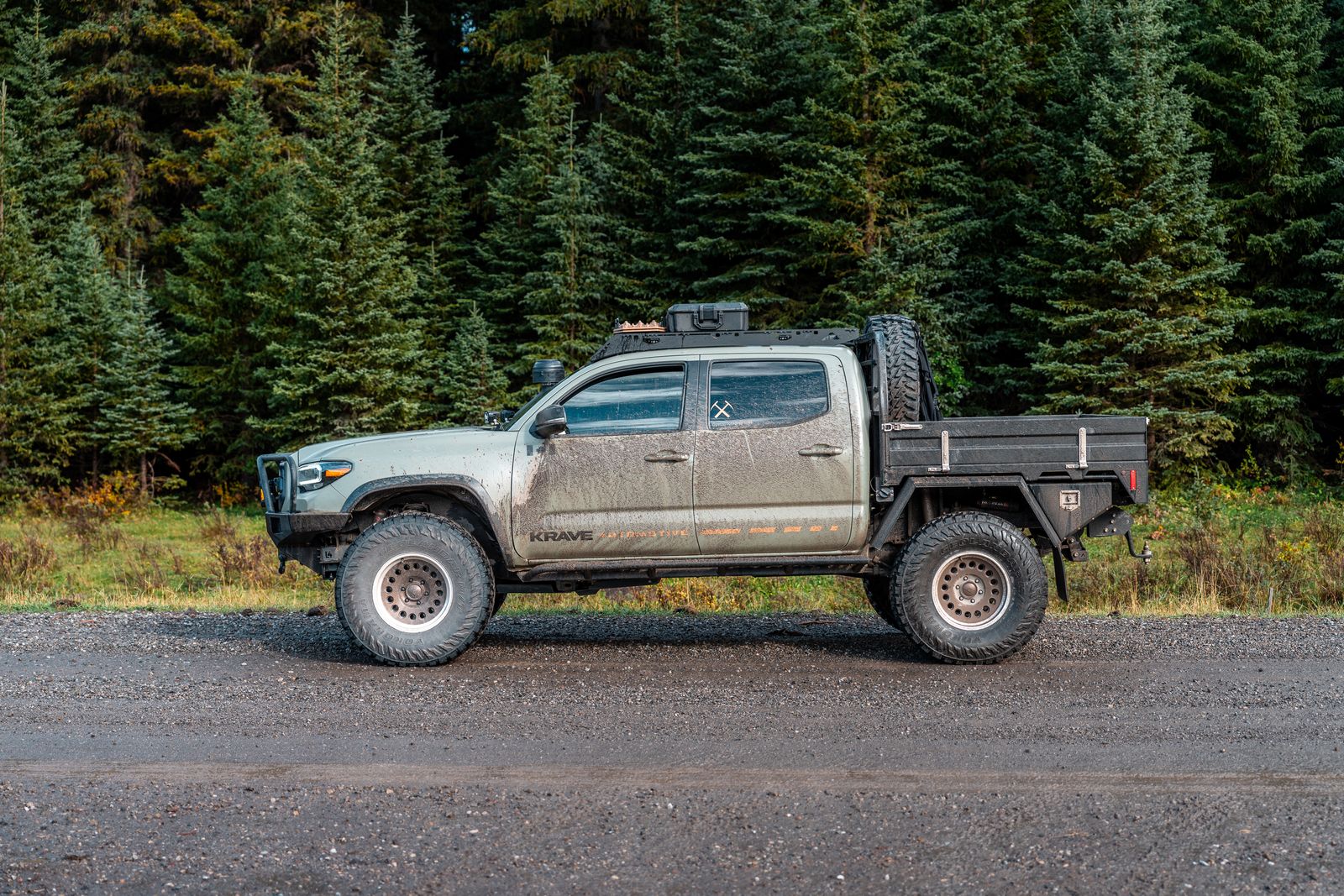 Summit Expedition Trucks 2016-2023 Toyota Tacoma 60" Tray 2