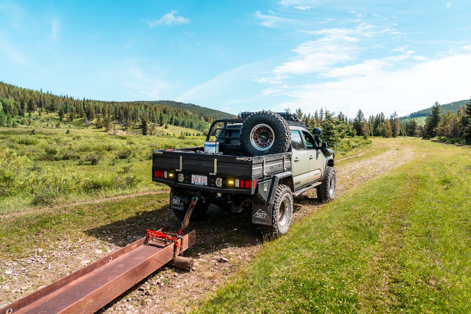 Summit Expedition Trucks 2016-2023 Toyota Tacoma 60" Tray 4