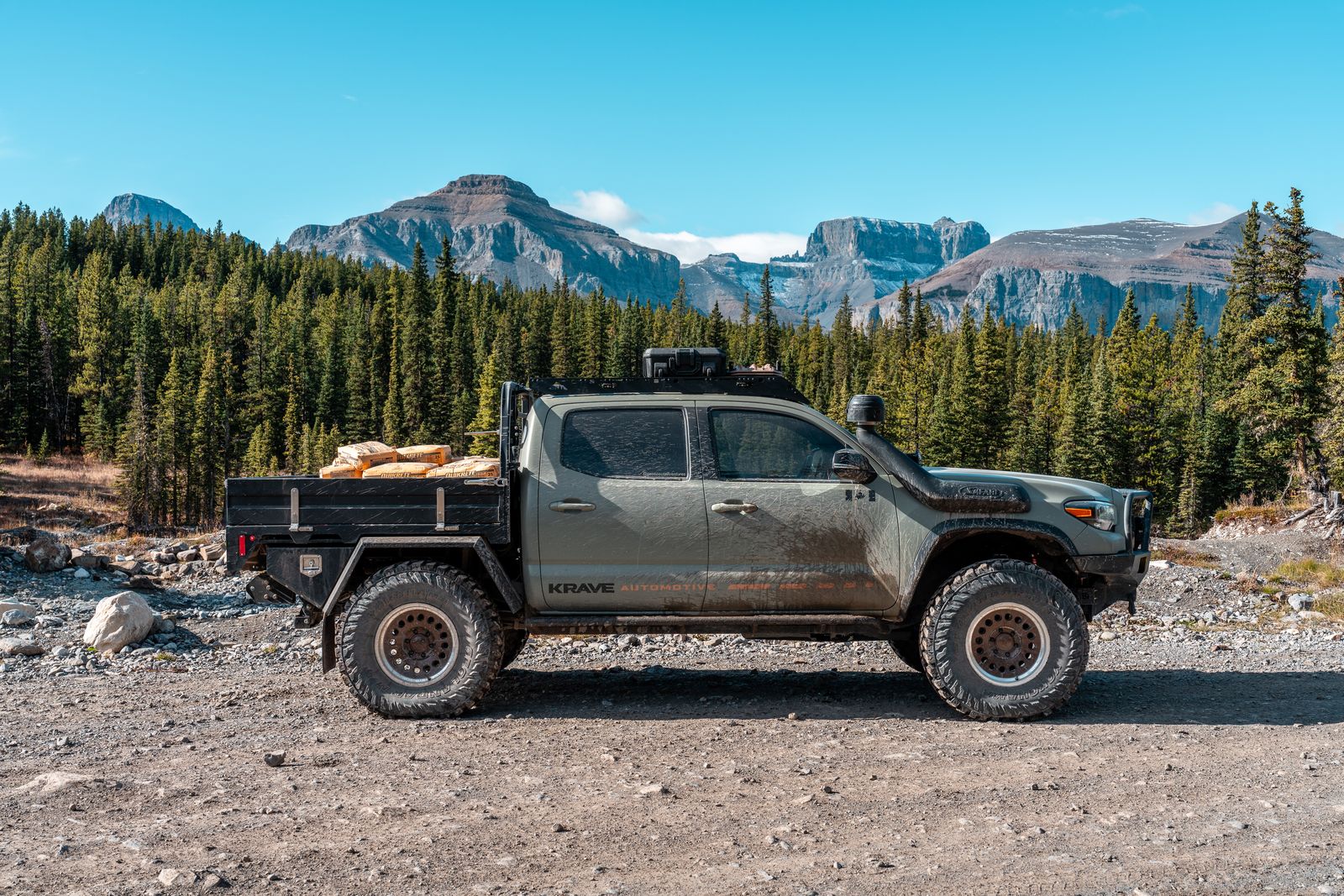 Summit Expedition Trucks 2016-2023 Toyota Tacoma 60" Tray 1