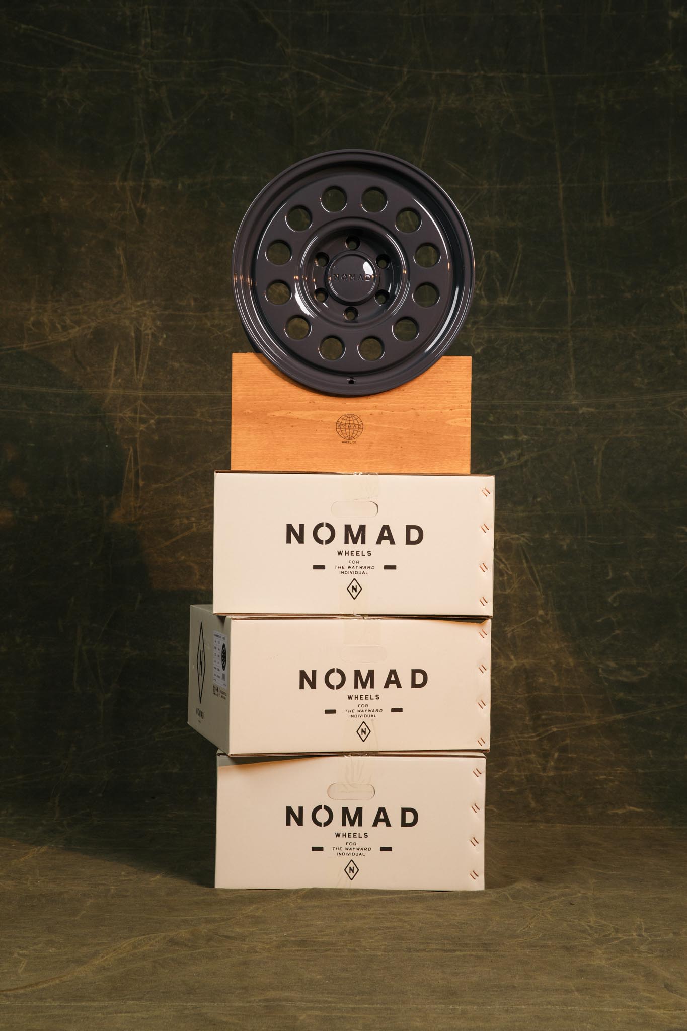 NOMAD Wheels CONVOY-16X8-10-BLACK
