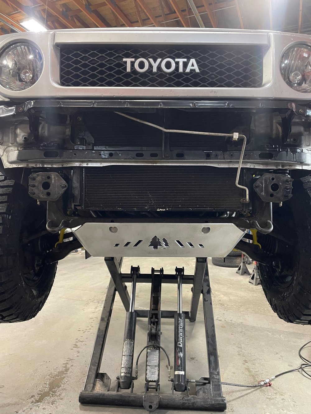 Greenlane FJ Cruiser Engine and Transmission Skid Plate - Front View 2